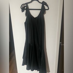 Women’s Vintage Satin Black Dress!